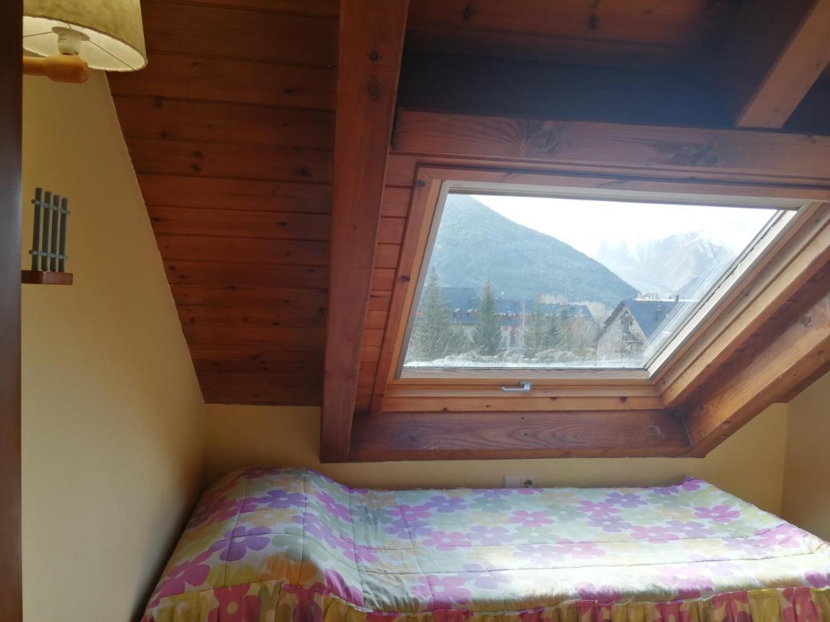 Triplex Con Chimenea Y Balcon Erta 4 Apartamento *