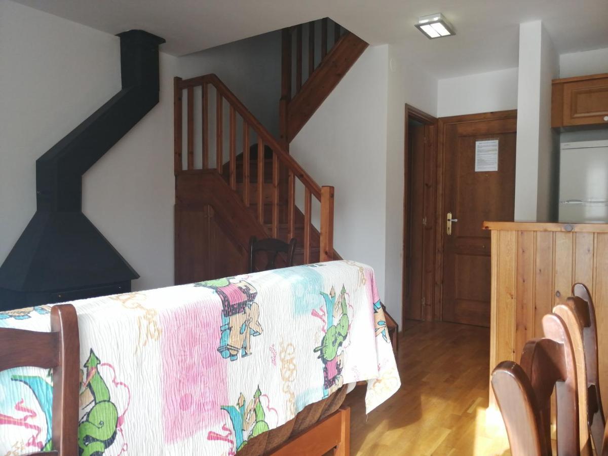 Triplex Con Chimenea Y Balcon Erta 4