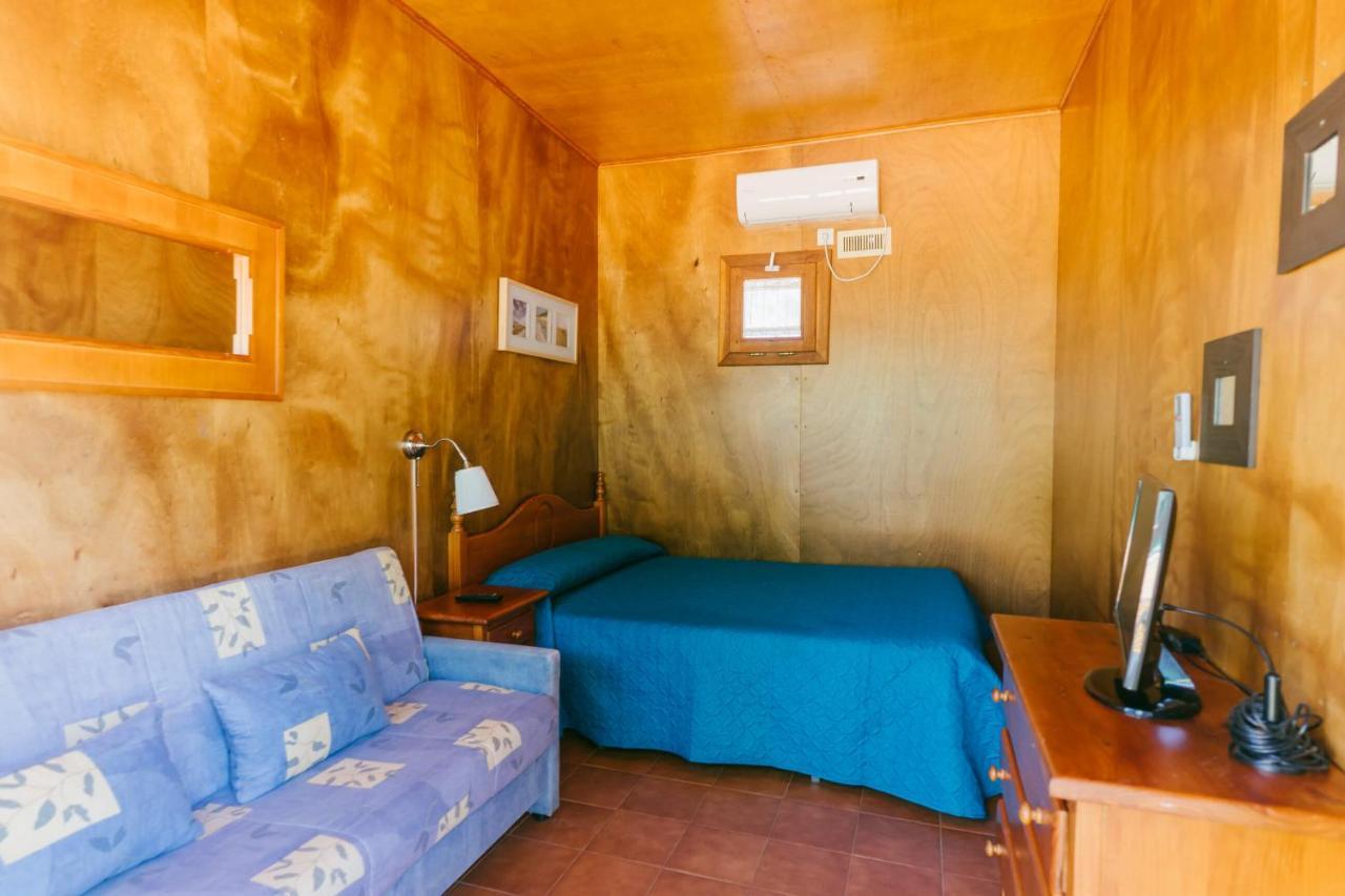 Camping Playa La Bota *