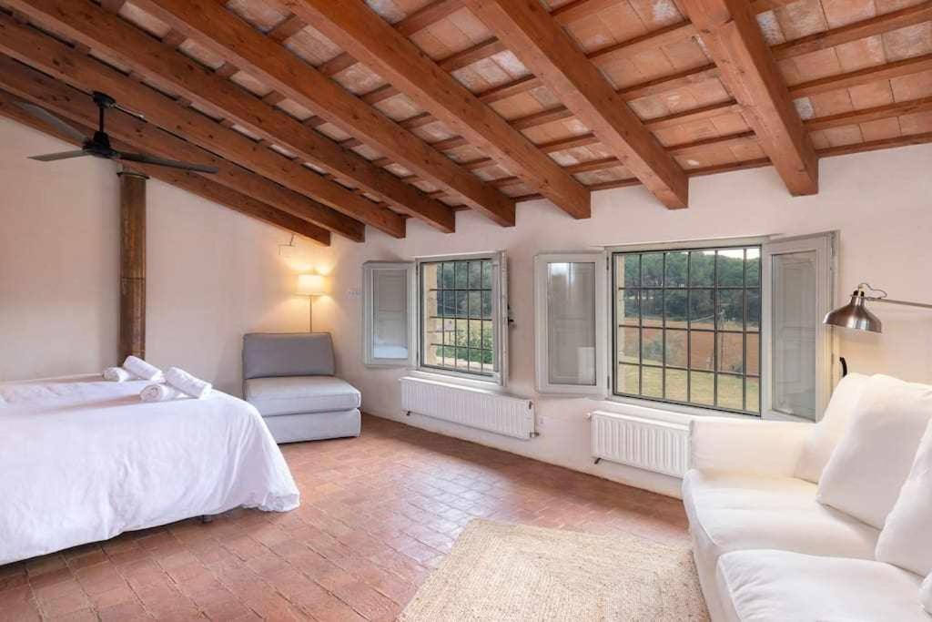Villa Mas Del Blat. Piscina Privada. *