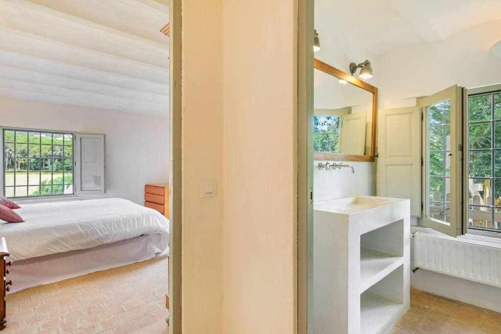 Mas Del Blat. Piscina Privada. Villa