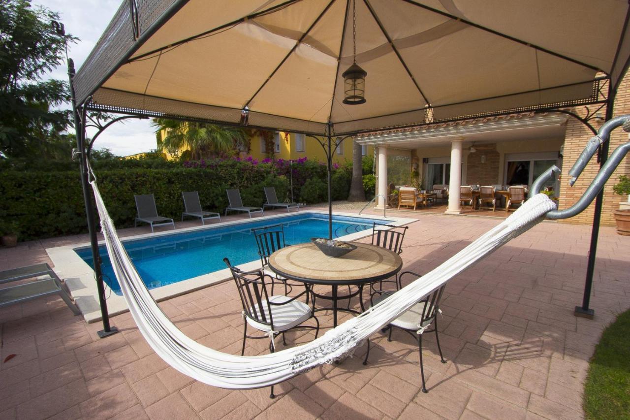 Villa Catalunya Casas Port Aventura,golf, Costa Dorada At Your Doorstep