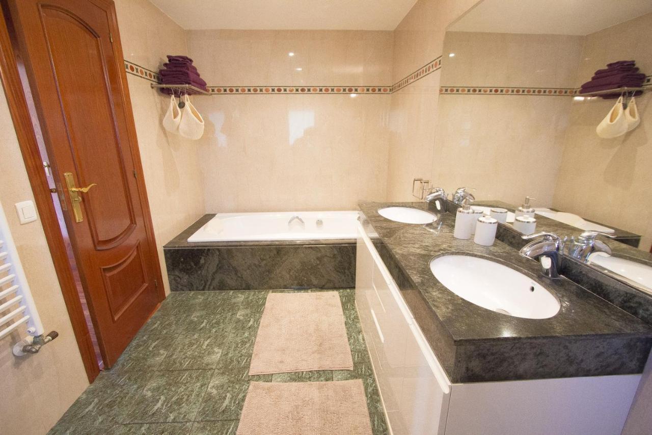 Catalunya Casas Port Aventura,golf, Costa Dorada At Your Doorstep Villa *