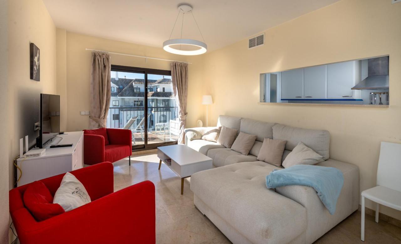 Marina Duquesa 2411 Penthouse *