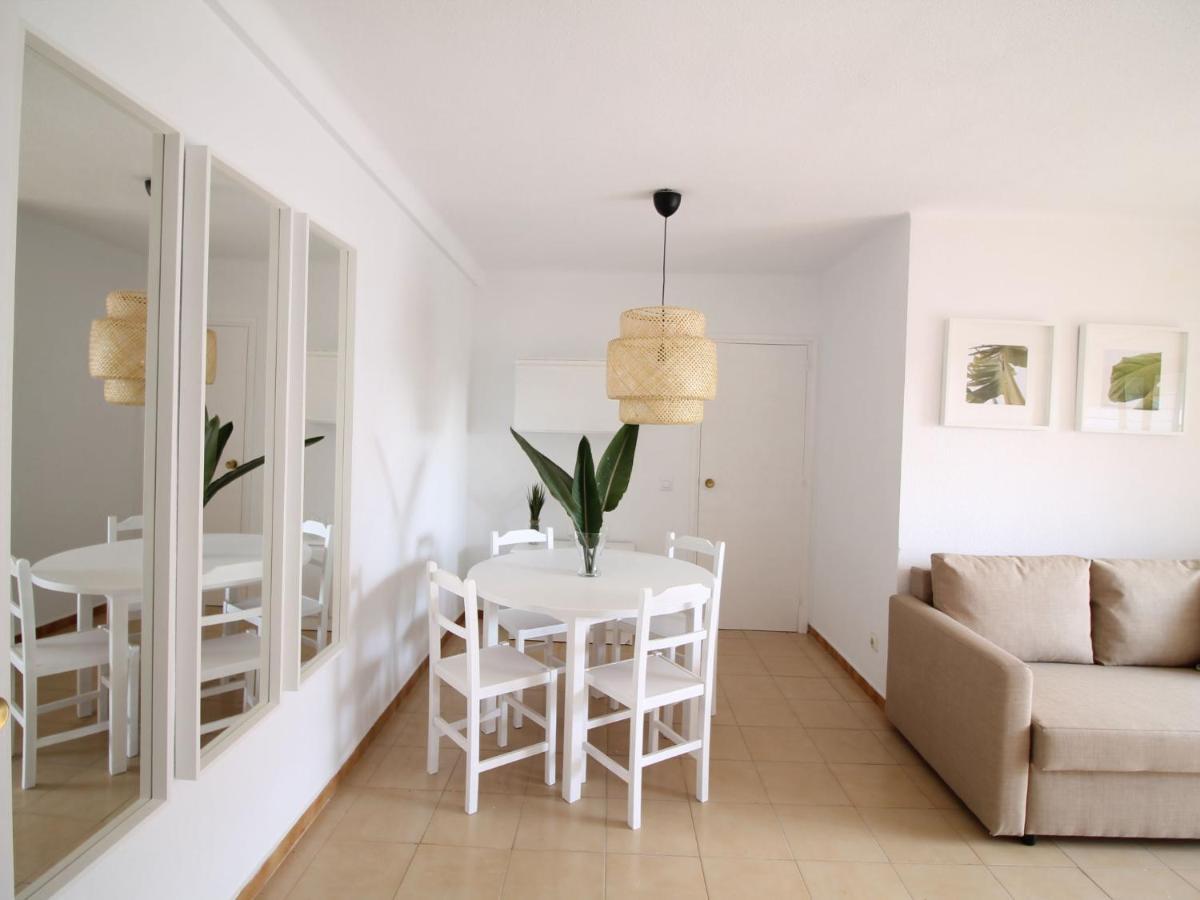 Apartamento Pins I Mar By Interhome