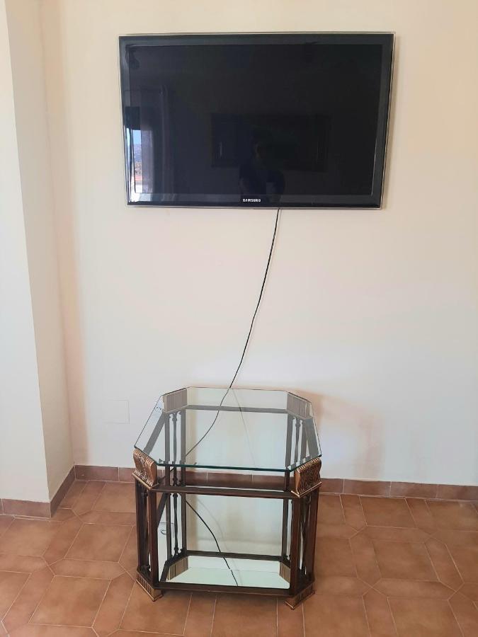 Beachfront Penthouse 3 Double Bedrooms, 2 Bathrooms Apartamento San Luis de Sabinillas