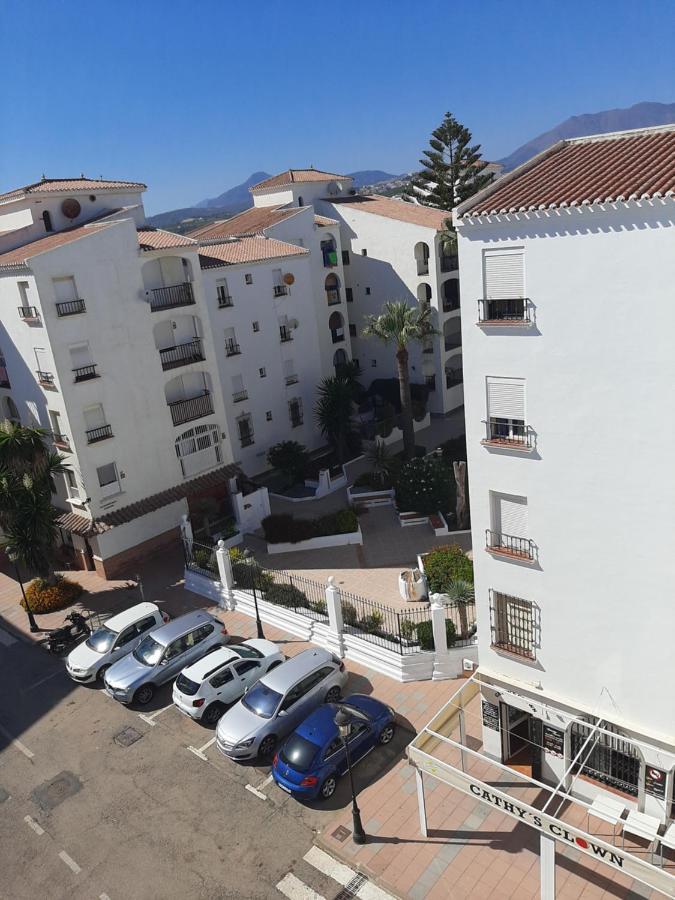 Beachfront Penthouse 3 Double Bedrooms, 2 Bathrooms Apartamento
