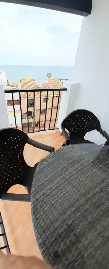 Beachfront Penthouse 3 Double Bedrooms, 2 Bathrooms Apartamento