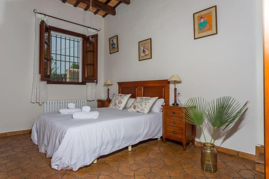 Exclusive Masia Notari Casabona Villa *