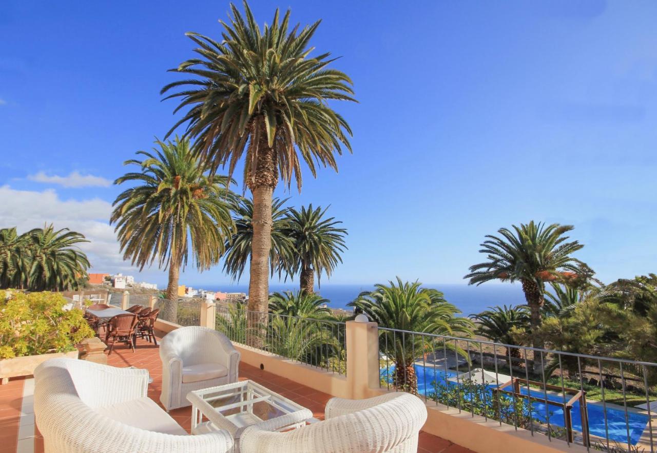 Detached With Garden, Heated And Private Pool, Sea View, Parking Free Tijoco de Abajo