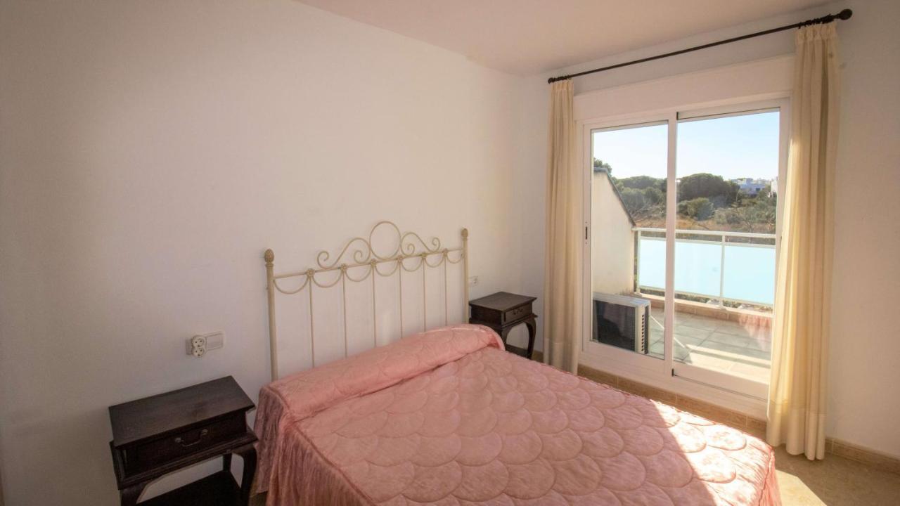 A 200 Metros De La Playa Del Moro - Canaret Apartamento