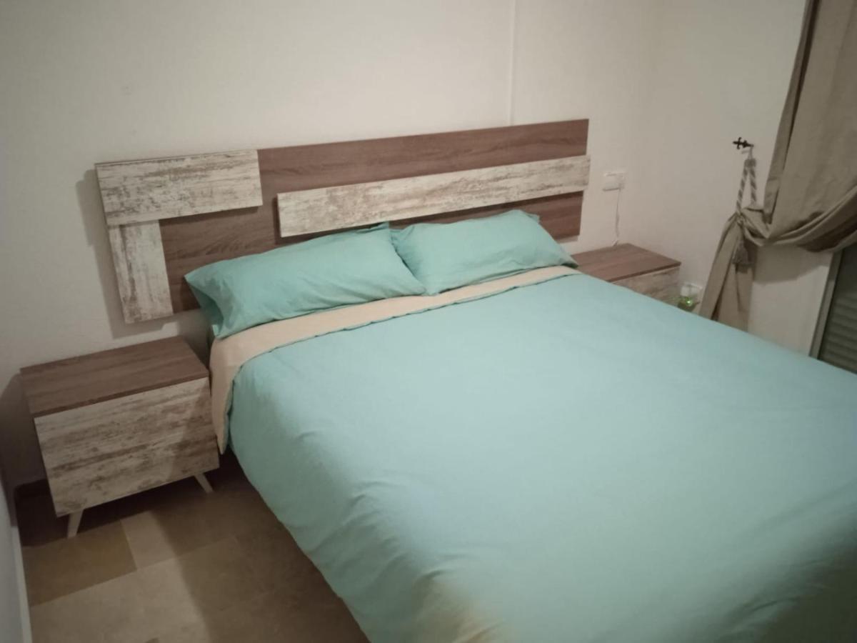 Casares Costa *