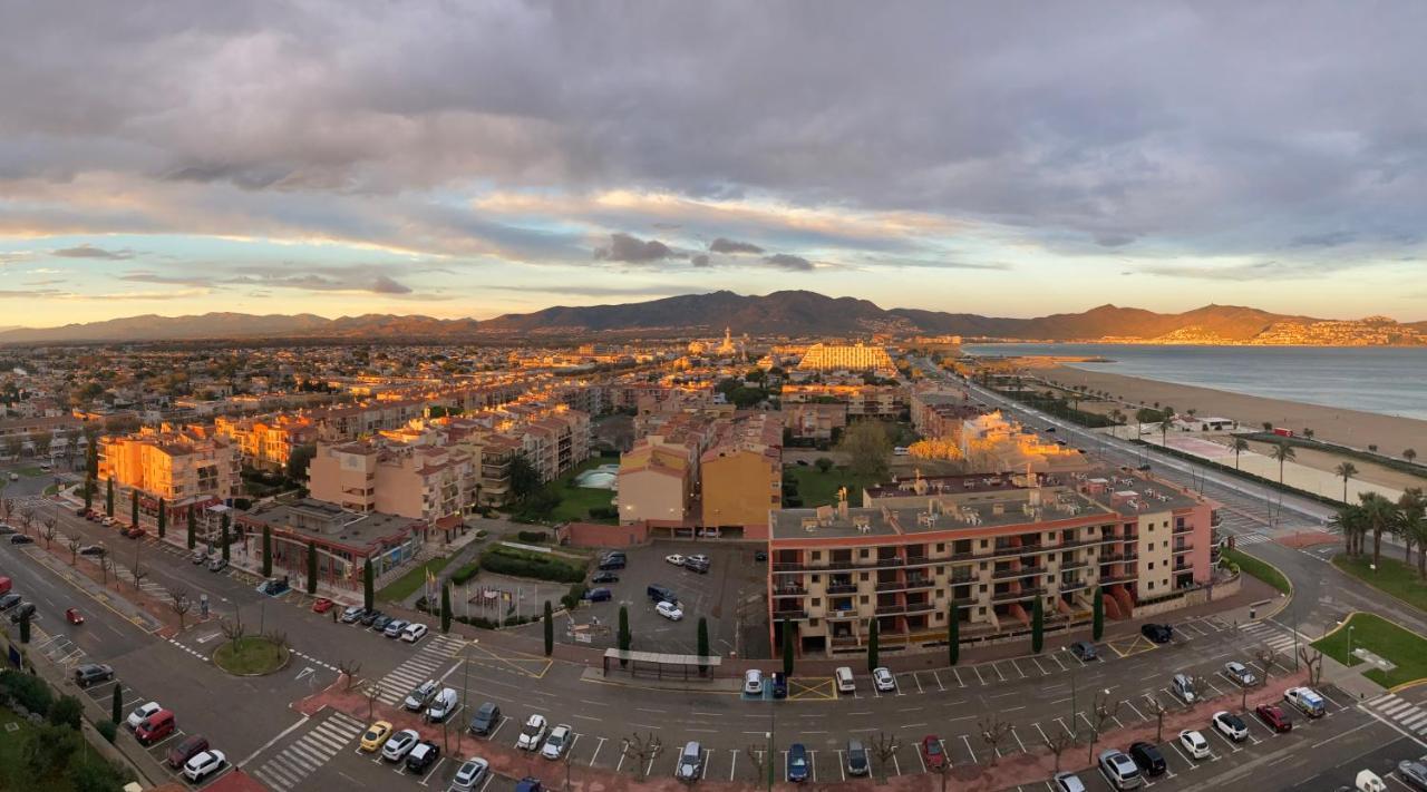 Bay View * Empuriabrava