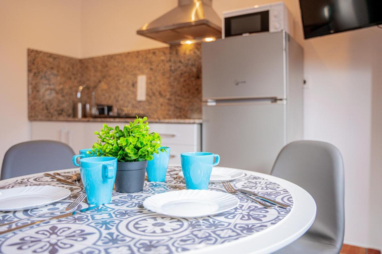 2 En La Muralla Romana Junto A La Catedral Apartamento *