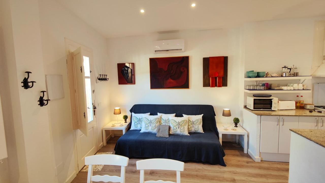 Holiday home Casa Con Jardin A 30 Metros De La Playa. Vl.