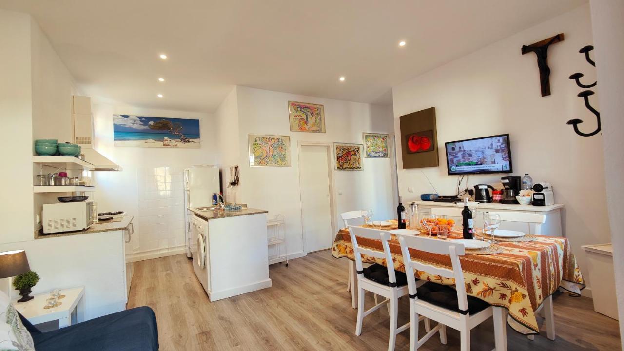 Casa Con Jardin A 30 Metros De La Playa. Vl. Holiday home Palamos