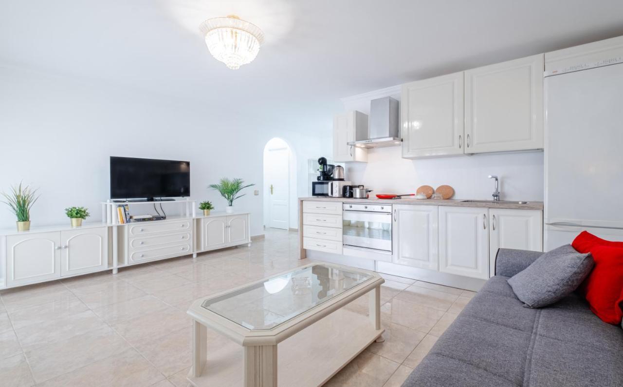 La Maricita Cristianos - Front & Sea View Apartment *