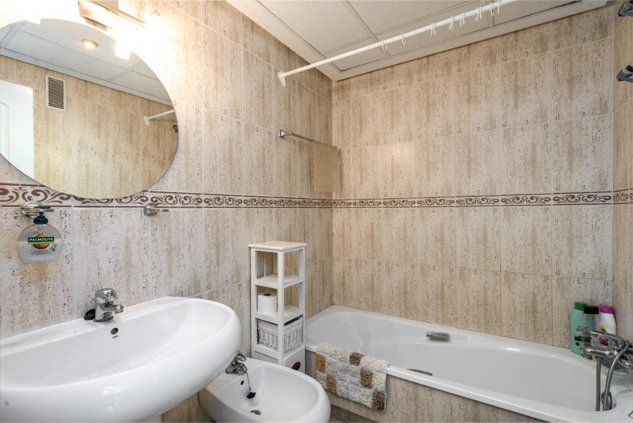 Marina Duquesa 2411 Penthouse *