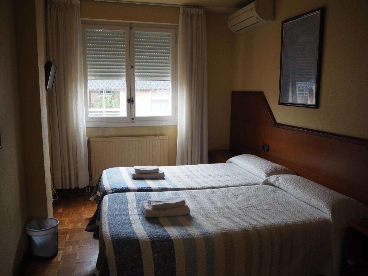 Acella Guest house *