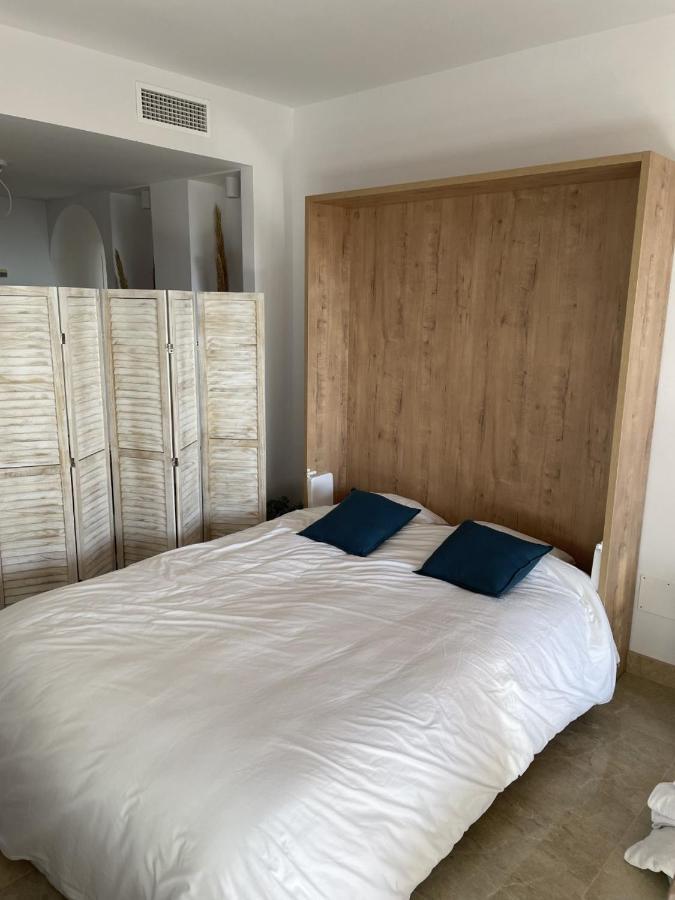 Coto Real 2359 Apartment