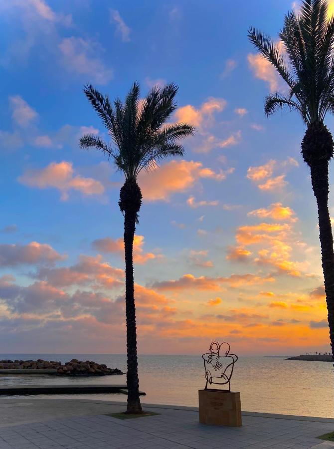 Rafaello ,,la Zona Cabo Roig, Area Cabo Roig