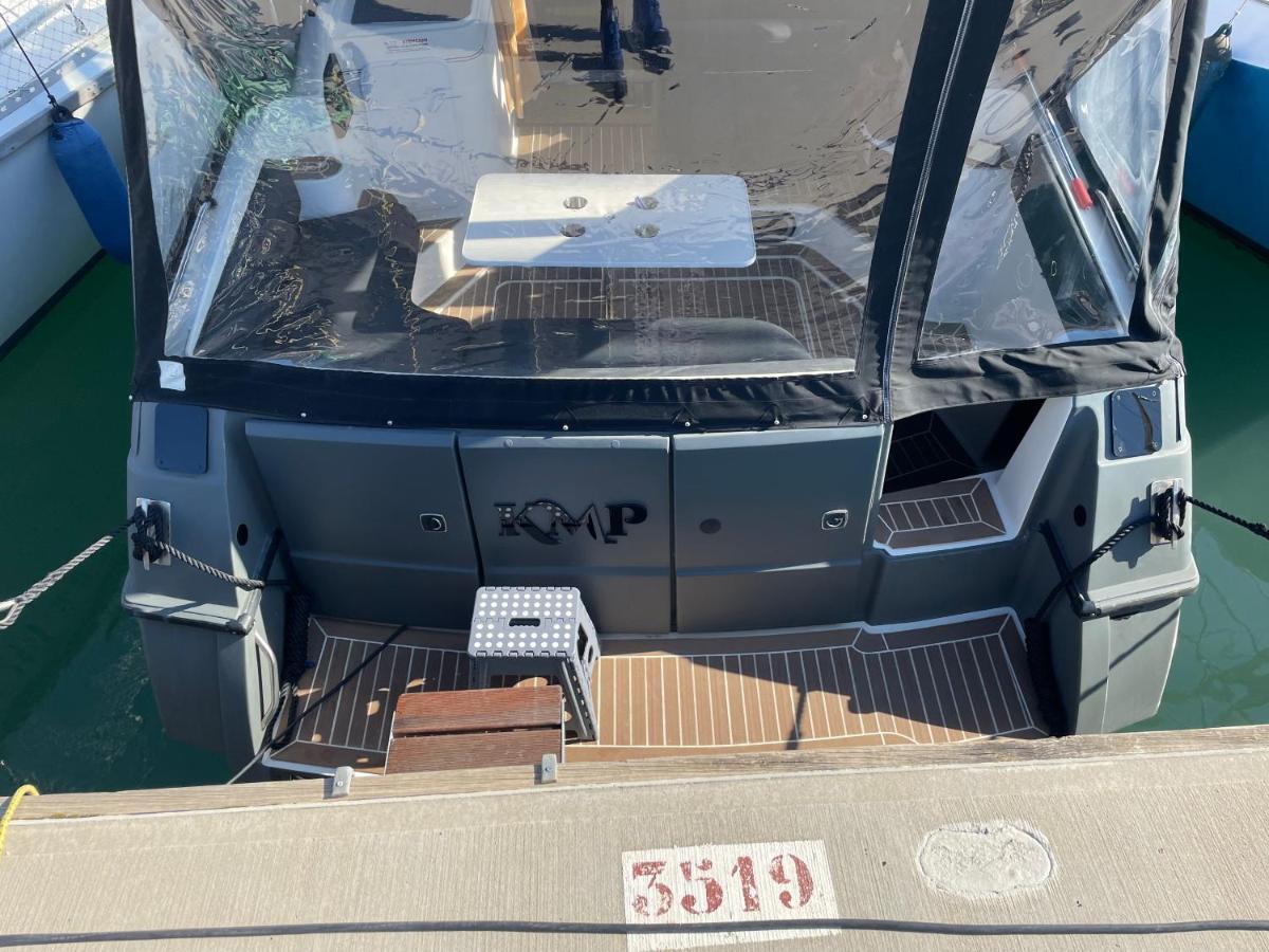 Hotel en barco Barco Kmp