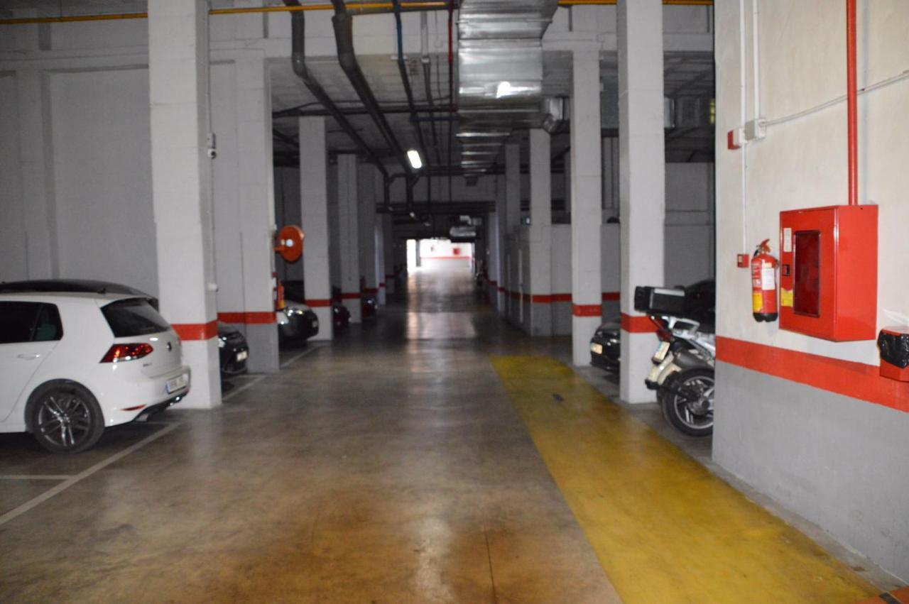Hevres Playa Parking Y Gimnasio Gratuito Apartment