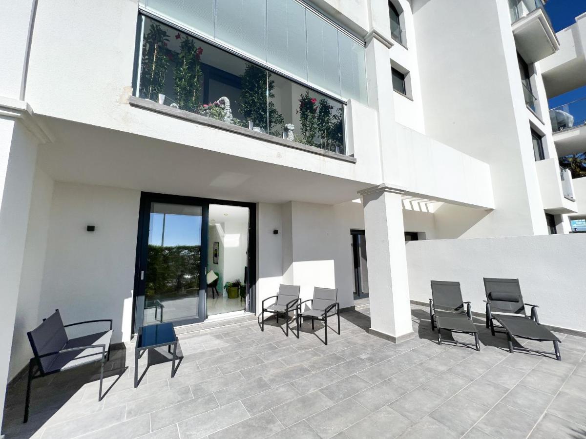 Apartment In Manilva, Just A Few Steps From The