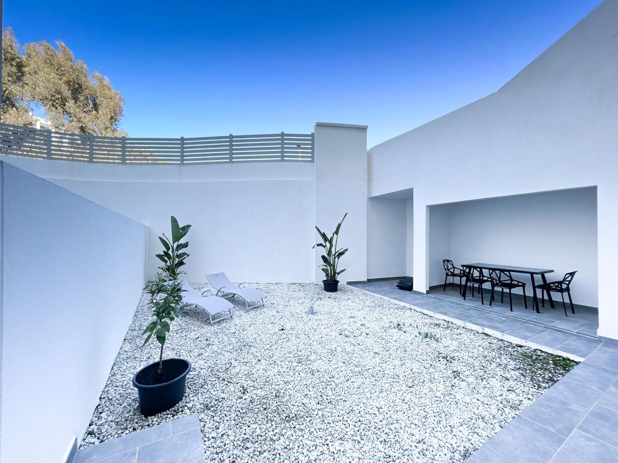 Apartment In Manilva, Just A Few Steps From The