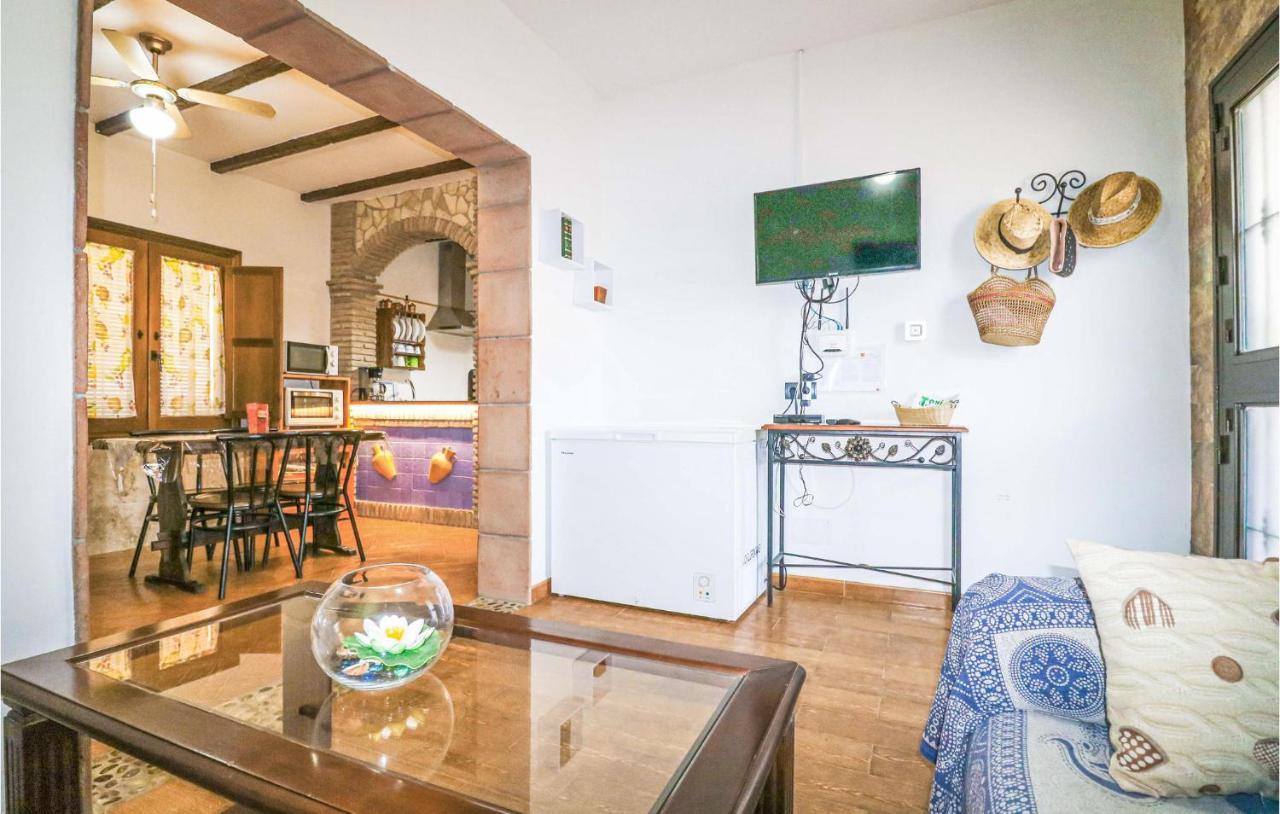 Awesome In With Kitchenette