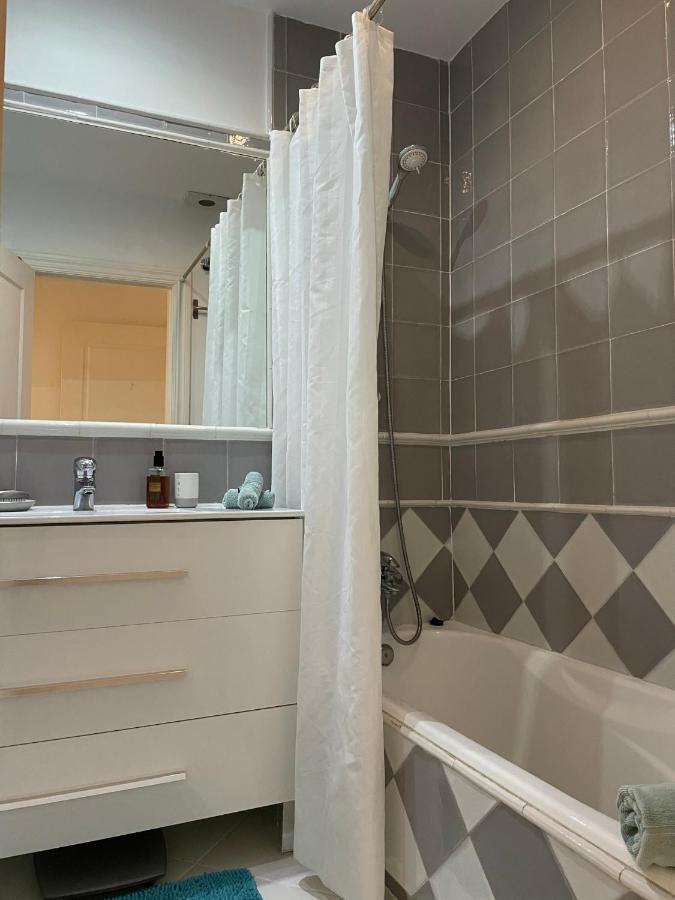 Away From Apartment Marbella