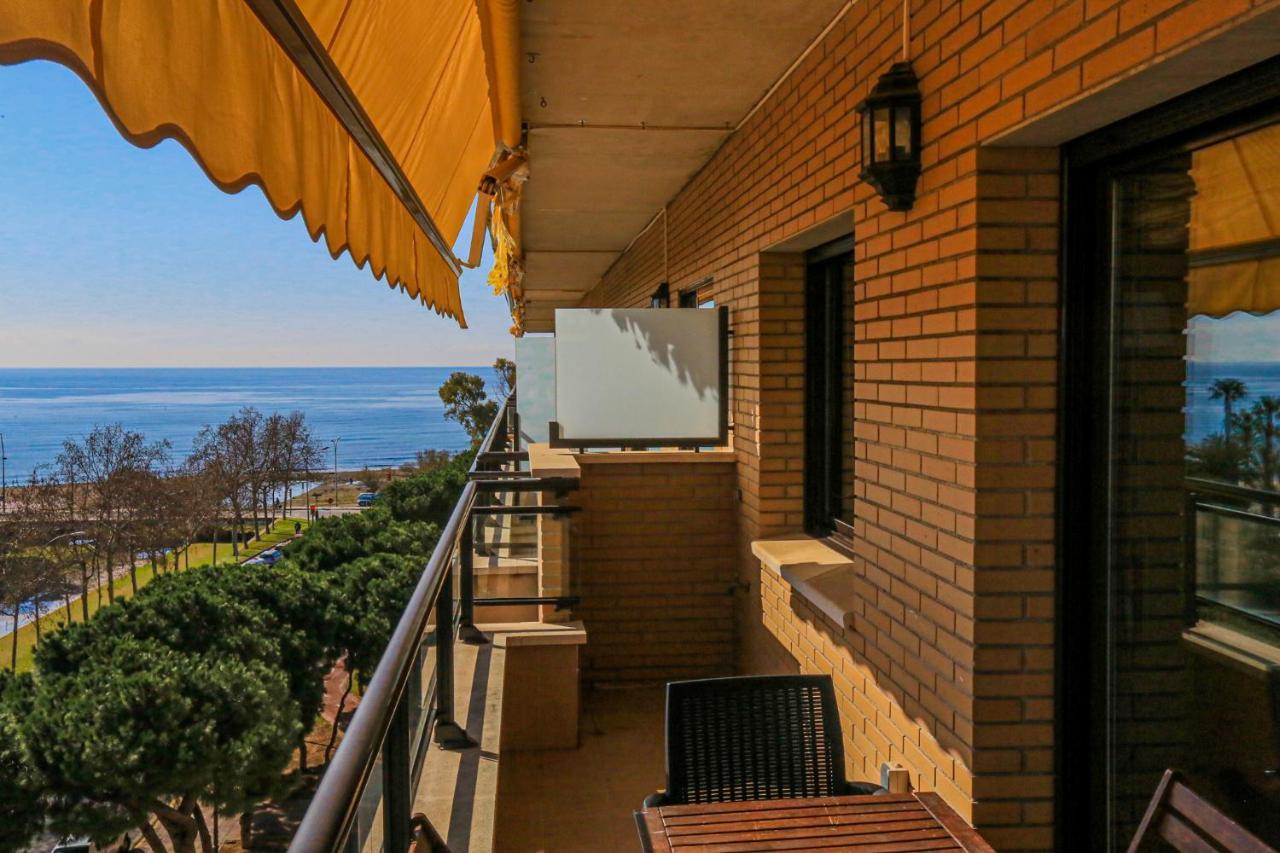 Paradis Atico - Only Families Apartamento *