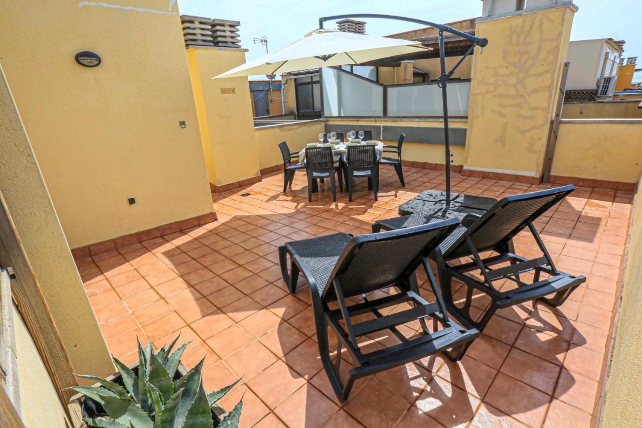 Paradis Atico - Only Families Apartamento