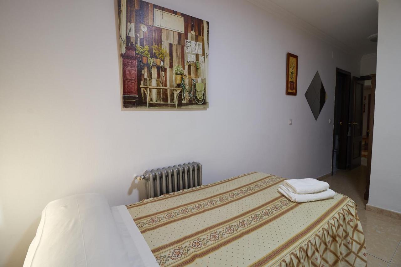 Virgen De Reyes Hotel 2*