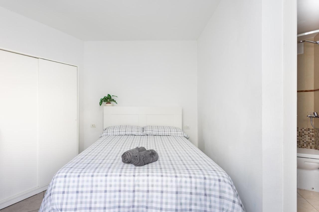 Apartment Home2book Duplex Disco Americas