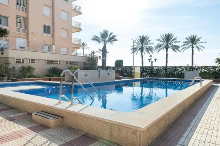Apartment Sea Front Apart. 2 Pools / 1ª Linea. 2 Piscinas *
