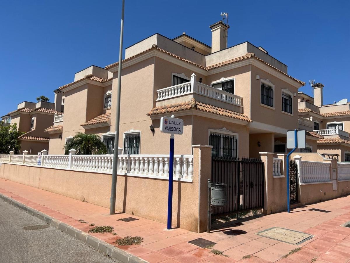 Alcazares Villa