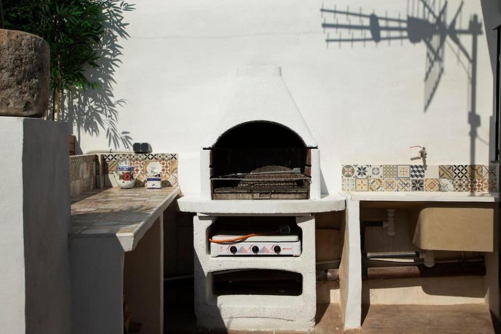 Con Terraza Y Barbacoa Apartamento