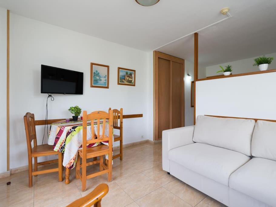 Marlenghi 125 * San Bartolome de Tirajana (Gran Canaria)