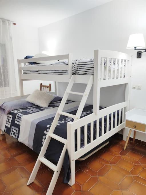 Familiar Tranquil A Apartamento *