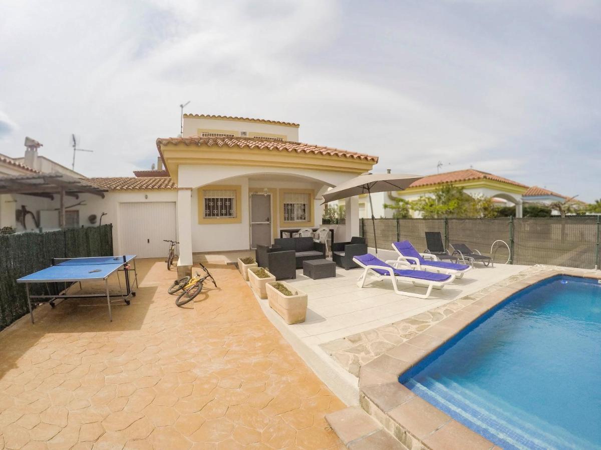 Villa Montse Riumar