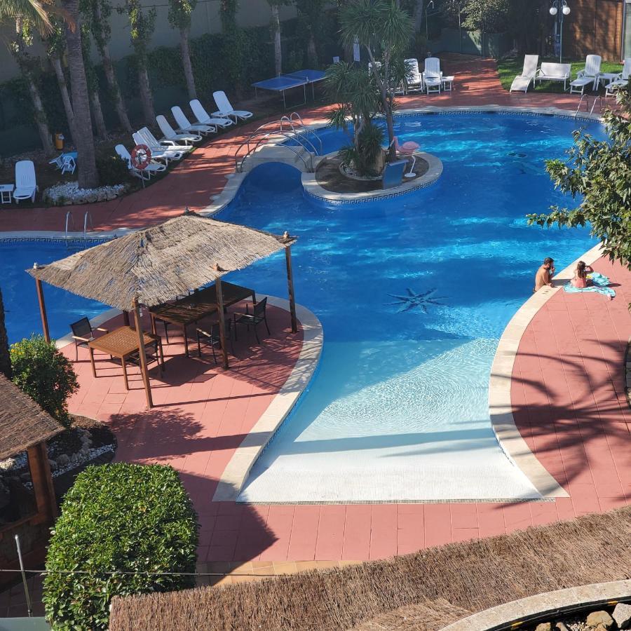 Ampuria Hotel 3*