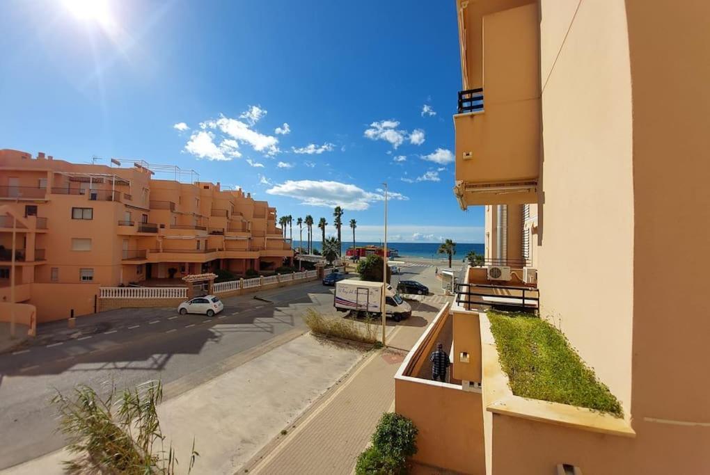 Con Vistas Al Mar. Apartment *
