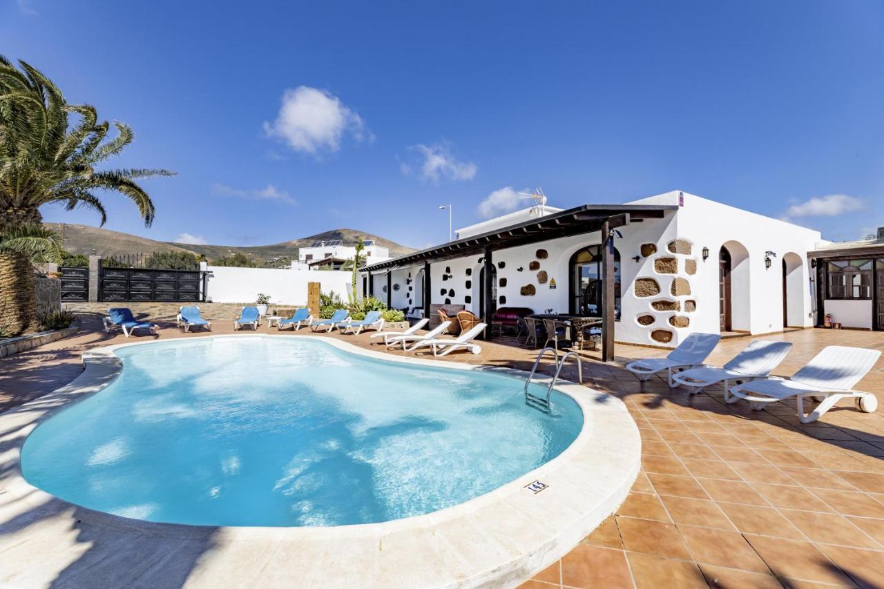 Casa El Palmeral Villa Mácher