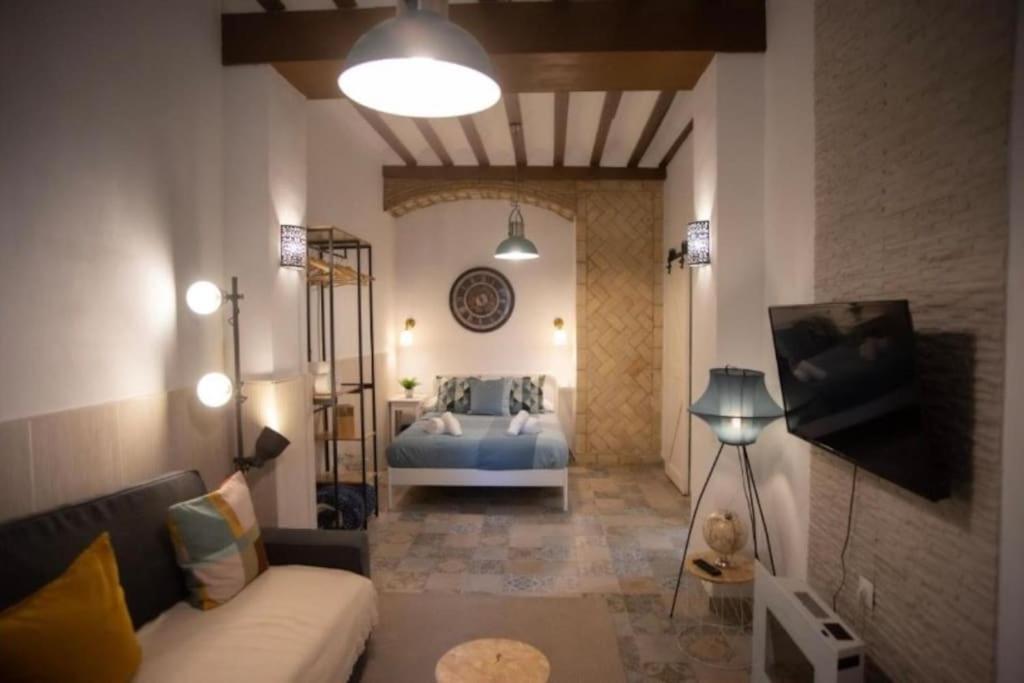 Loft En Corazon De By C.dreams Cadiz