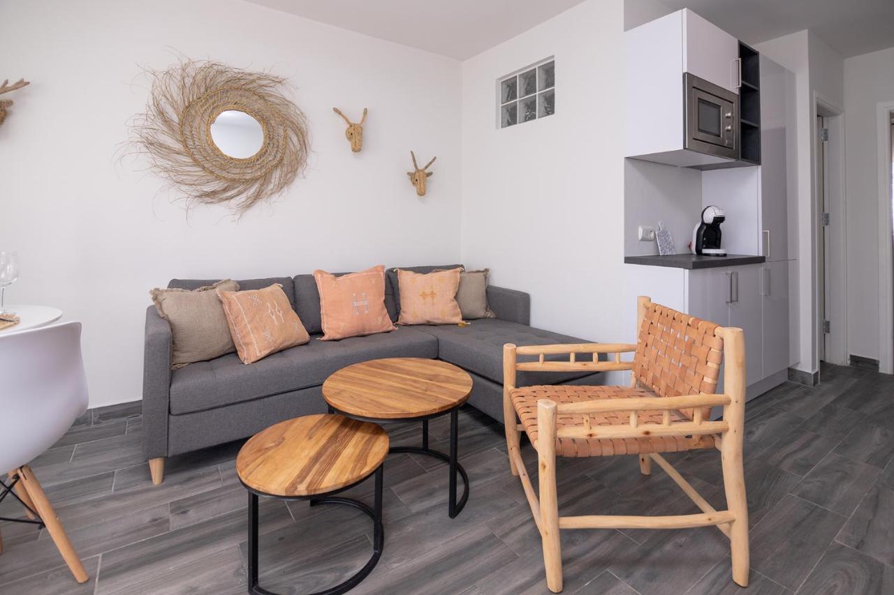 Mare Luxe Sea Views By Holidays Apartamento *
