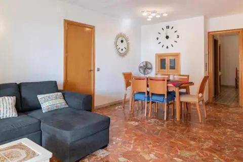 Apartment Sea Front Apart. 2 Pools / 1ª Linea. 2 Piscinas *