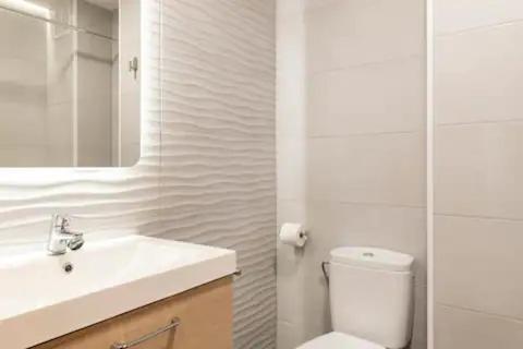 Sea Front Apart. 2 Pools / 1ª Linea. 2 Piscinas Apartment Segur de Calafell