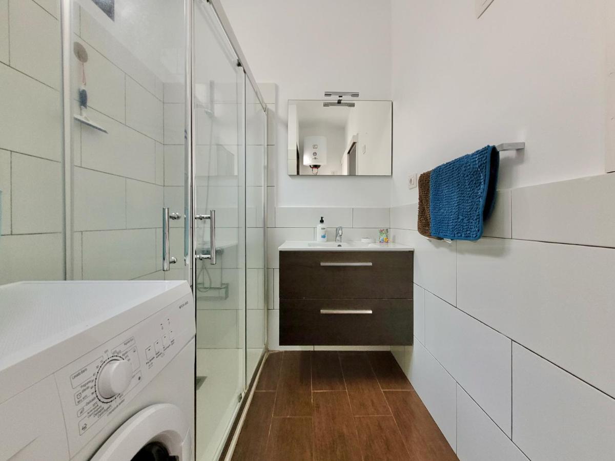 7 Esquivel Apartamento *