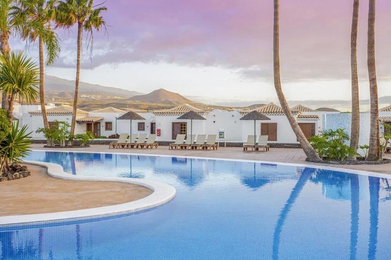 Vacation Station, Golf Del Sur